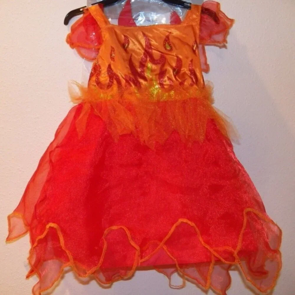 NEW Devil Girls Halloween Costume Toddler Size 2T Red Dress Tail Headband